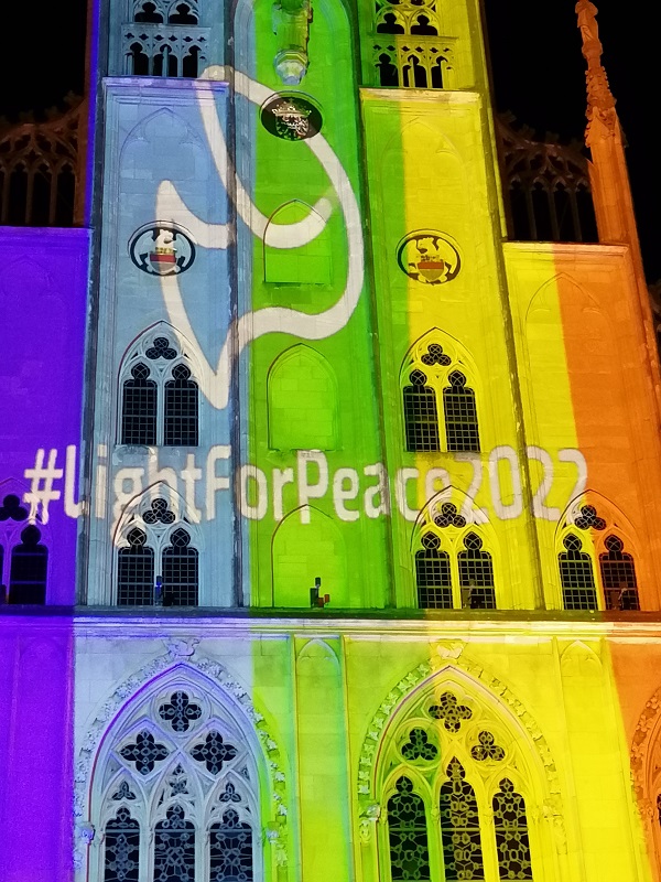 Light for peace 20220303G